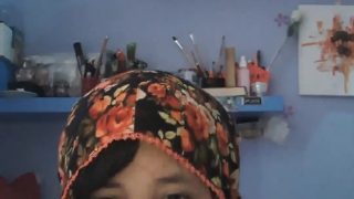 Meruchan Jilbab Imut Di Meja Belajar Mainin Timun pt3