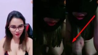 POV Kamu di Kocokin Sama Nadia Mamah Muda Cantik Inget Doi?