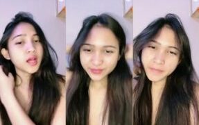 Si Cantik Binal Idaman Pamerin Sex Toy